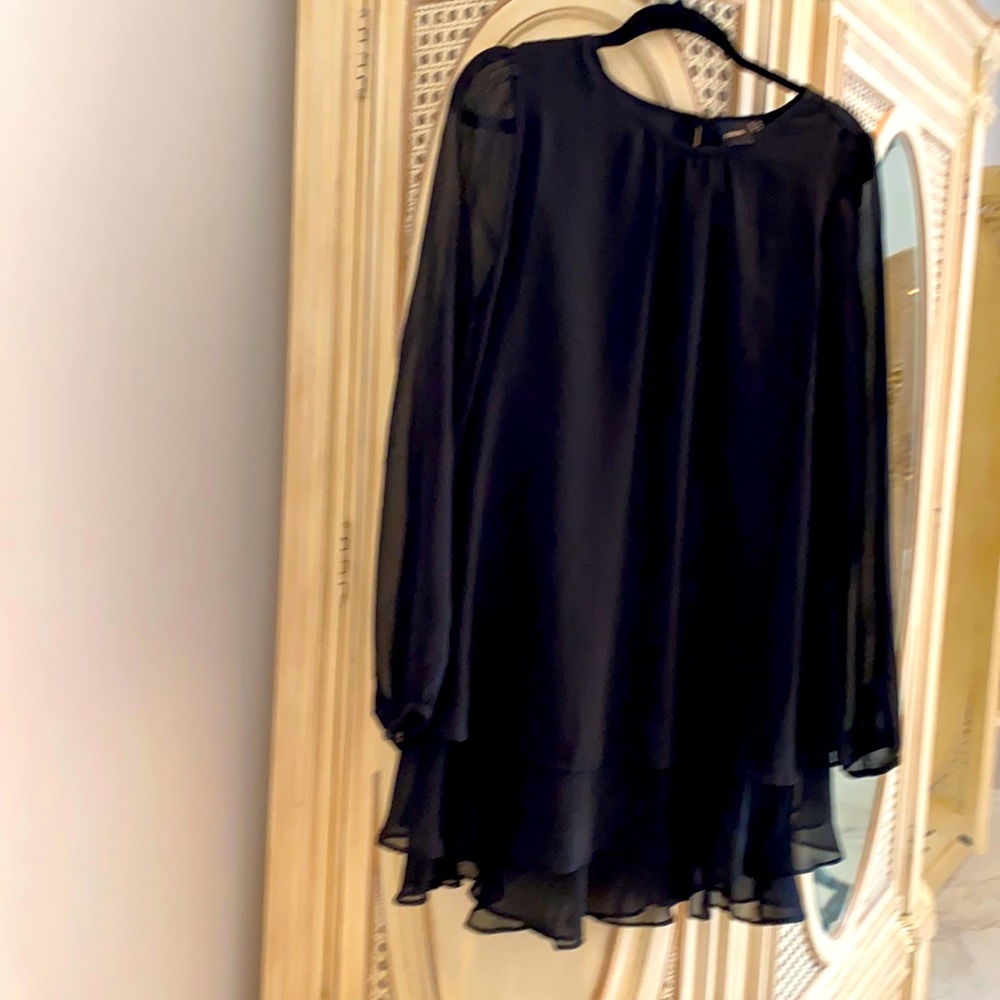 ASOS long sleeve black dress size 6 runs large